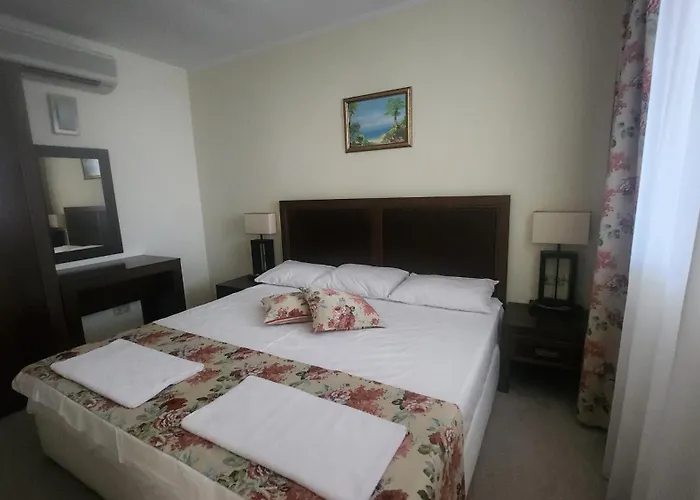 Sunset C8-24 * Pomorie