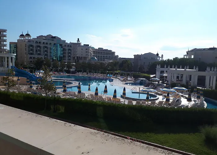 Sunset C8-24 Apartmán *